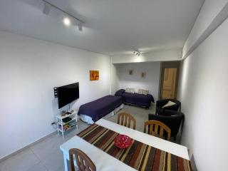 Hermoso departamento céntrico a 50mts el mar! - Puerto Madryn - 0