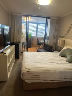 Beautiful Hotel Rooms Free Parking - 5