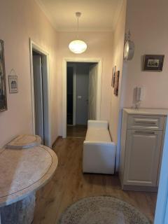 Mirsa Apartment - Tirana - 9