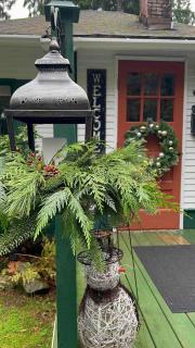 Mile 77 Cottages UPPER - 1