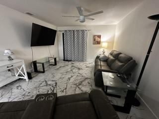 Duplex on CANAL all updated new furniture - Rotonda West - 0