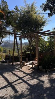Sítio com piscina, churrasqueira, lareira, fogão à lenha, mesa de sinuca e vista para as montanhas - Santo Amaro da Imperatriz - 5