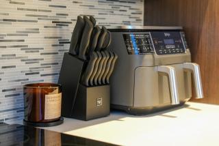 2 Bedroom Condo Cambridge - Cambridge - 6