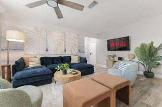 New listing~10 min to beach~Back yard fun~Pool - Cross Bayou - 3