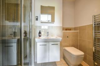 Taylors Place 3bedroom 2Bath Modern House in Winchester Wifi 2FreeParking - Winchester - 2