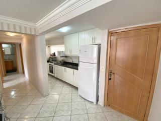 Pé na areia de frente ao mar - 2