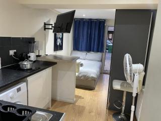 Budget Studio Room Thamesmead - Thamesmead - 9