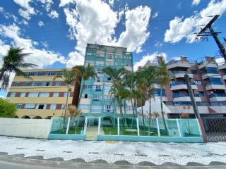 Pé na areia de frente ao mar - 9