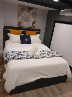 Furnished calm basement studio apartment - Mississauga - 8