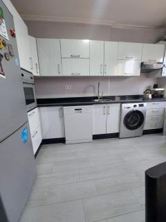 El Mansouria Apartment - With Two Pools - 4
