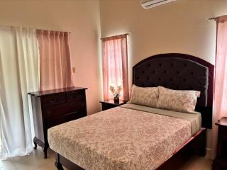 Tower Isles Manor - 6