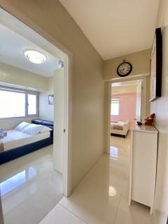 Avida Towers 2BR and 2CR Family Staycation Facing Pool - Davao City - 1