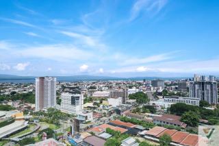 Skyline Suite Across Abreeza - Davao City - 2