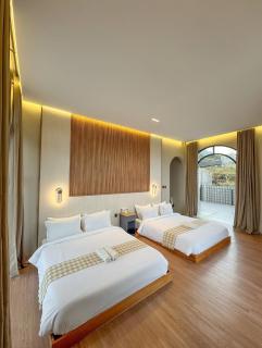 Villa Puncak Dengan View Persawahan - Cisarua - 5