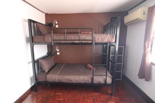 Cool Hostel At Phra Singh - Chiang Mai - 0