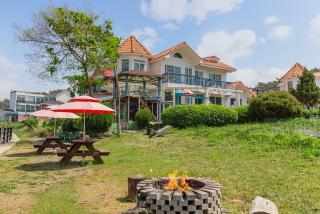 West Sky Pension Anmyeondo - 3