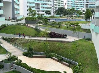 Fast WiFi - Free Pool Access - Netflix - Hot Shower - Manila - 5
