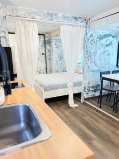 Sun RV in Trailer park - Naples - 0