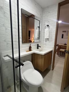 Apartamento en el parque principal con vista a la represa - Guatapé - 3