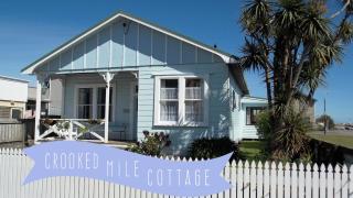 CROOKED MILE COTTAGE - BY THE SEA history and charm - 0