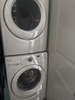 The Link & Lounge, Close to Everything - 1