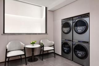 Holiday Inn & Suites Shanghai Changfeng by IHG - Shanghai - 4