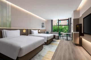 Holiday Inn & Suites Shanghai Changfeng by IHG - Shanghai - 1