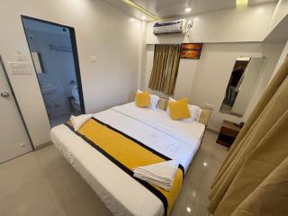 Atithi Home Stay - Pune - 0