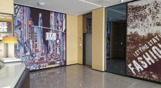 IU Hotel Zhengzhou Erqi Wanda Plaza Daxue Road Branch - Zhengzhou - 3