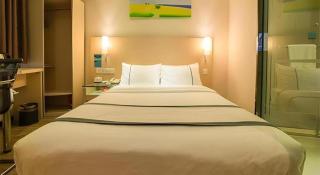 City Comfort Inn Yulin Walking Street - Yulin - 3