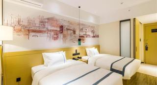 City Comfort Inn Qingdao Taidong Business District - Qingdao - 1