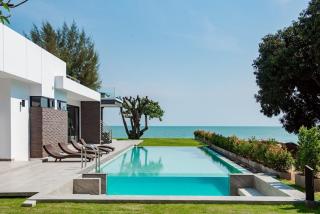 Beachfront 6BR Rooftop Jacuzzi Villa Hua Hin VVH23 - 0