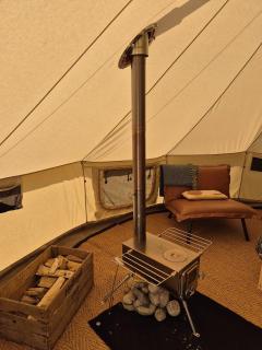 Luxe tent met uitzicht op het bos en met Sauna en hottub - - 6