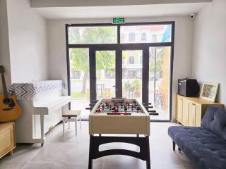 Les Amis Phu Quoc at Grand World - whole house 18pax - 5