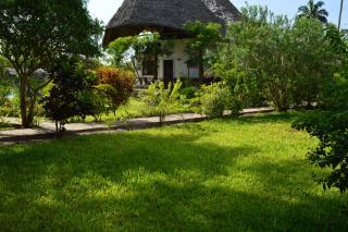 Coast Sun Gardens Cottage - Msambweni - 3
