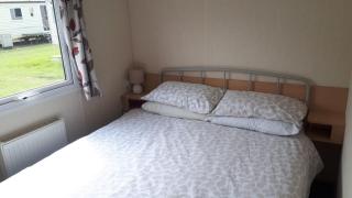 Homely 8 Berth Caravan In Southview Holiday Park, Ref 33017Cl - Skegness - 2