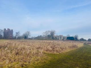 Tattershall lakes larch view - 4