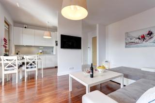 Dom & House - Apartamenty Nadmorski Dwór - Gdańsk - 3