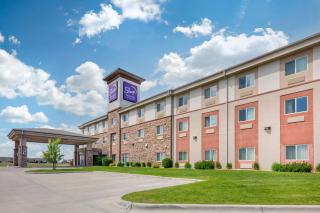 Sleep Inn & Suites Devils Lake - 9