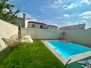 Belle chambre dans villa neuve avec piscine - 8