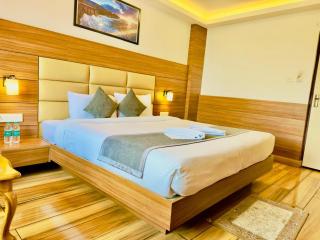 Hotel Vista Grand Darjeeling - near Railway station and mall road - Darjeeling - 3