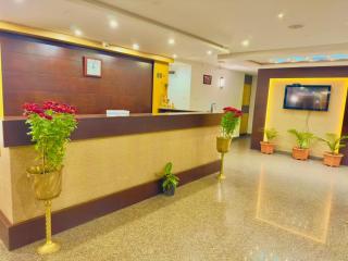 Hotel Vista Grand Darjeeling - near Railway station and mall road - Darjeeling - 1