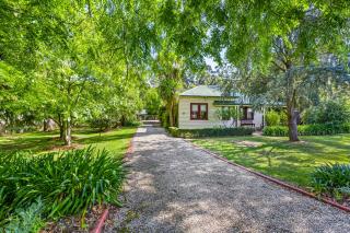 Ballarat Cottages - 7