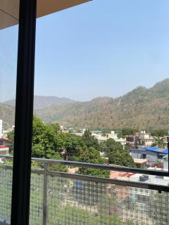 Tirupati Hotel - Kotdwāra - 4