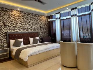 Tirupati Hotel - Kotdwāra - 3