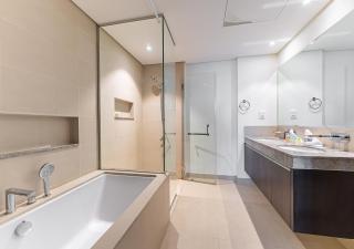 Stunning 2 Bedroom at Dubai Creek - 3