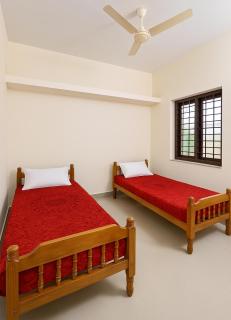 Sai Sadan Residency - Lakkidi - 4