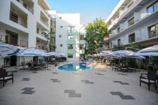 Holiday Olimp Hotel - 1