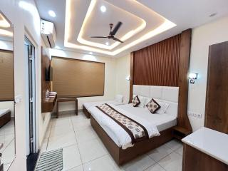 Tirupati Hotel - Kotdwāra - 9
