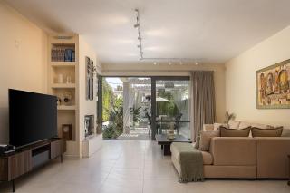 Hestia Grey Barefoot Escape 100m From Beach - 6